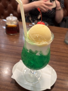 �c��